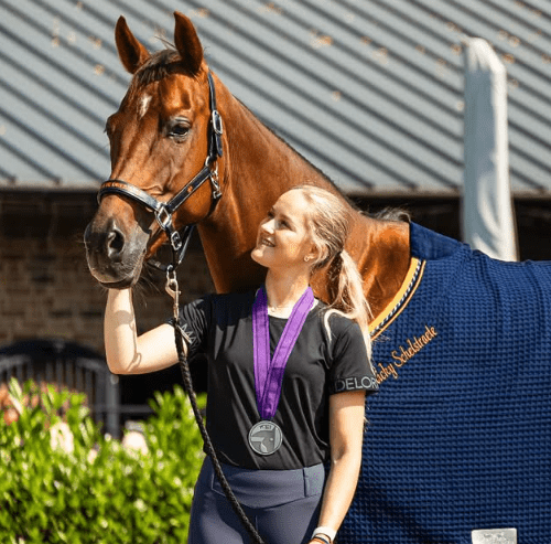 Waarom een goed halster onmisbaar is voor het welzijn van je paard - MTB Equestrian