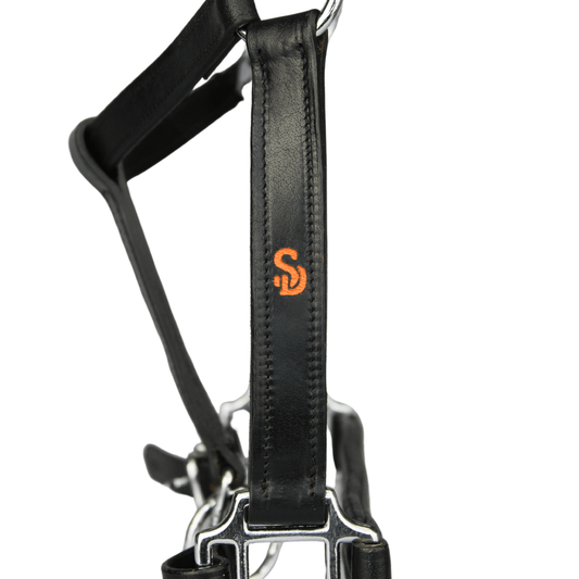 Logo Personalisatie Halster | MTB Equestrian